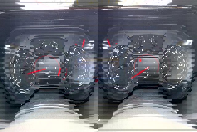 Used 2023 Chevrolet Camaro LT w/ Technology Package image 20