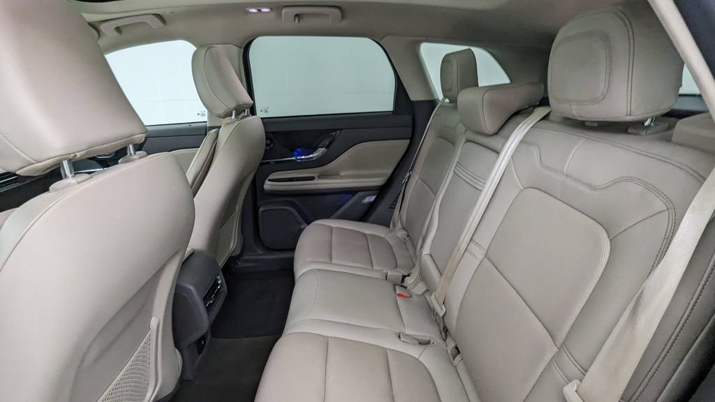 Used 2021 Lincoln Corsair Reserve FWD image 35