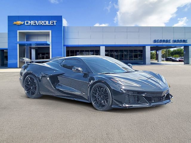 Used 2023 Chevrolet Corvette Z06 w/ Z07 Performance Package