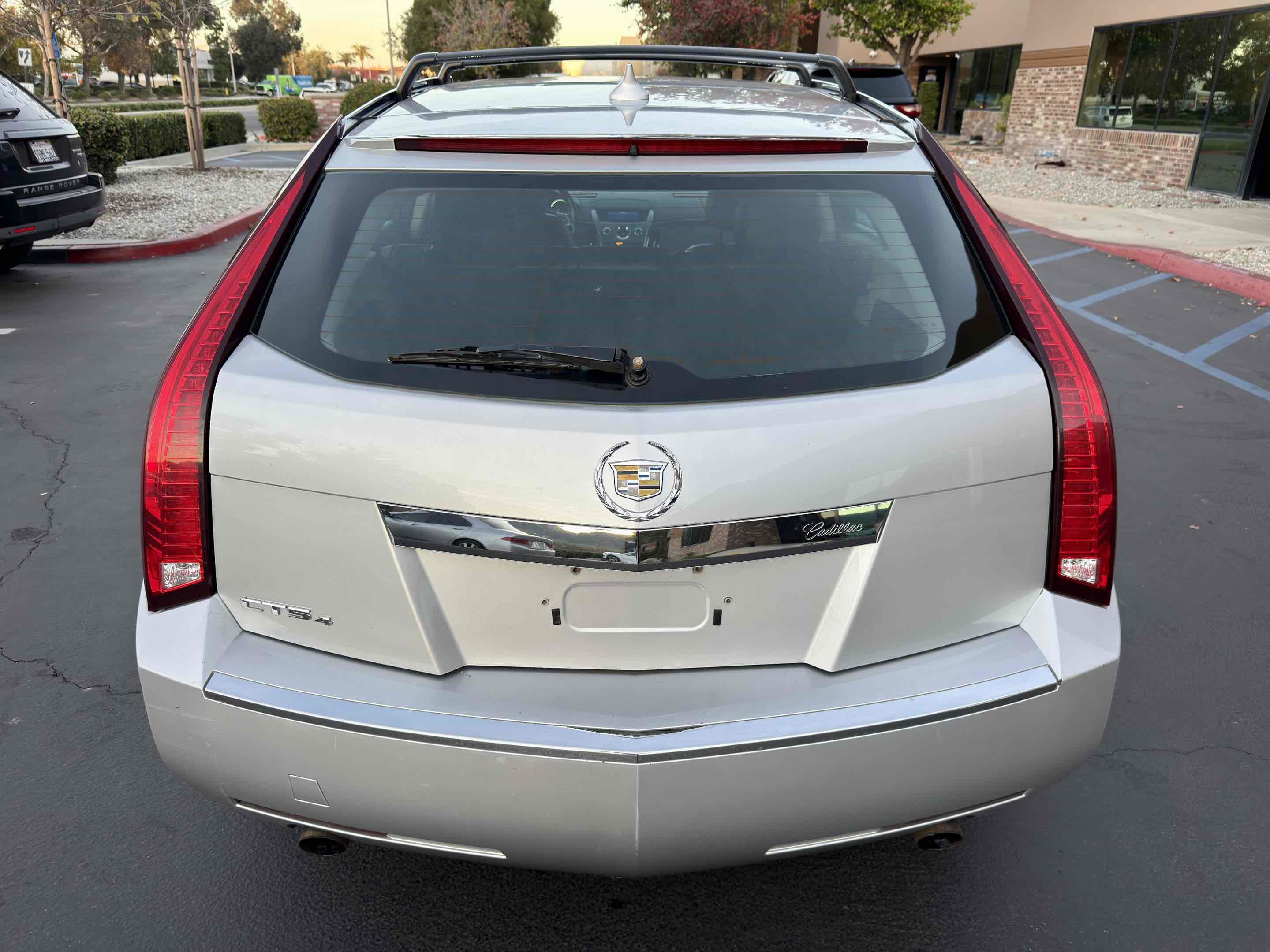 Used 2011 Cadillac CTS AWD Wagon image 23