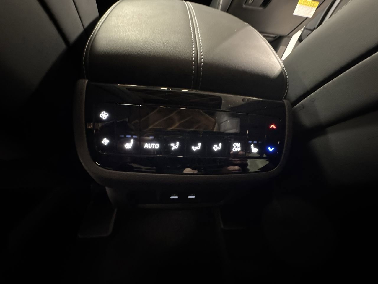 New 2026 INFINITI QX60 Luxe w/ Cargo Package AWD/4WD image 33