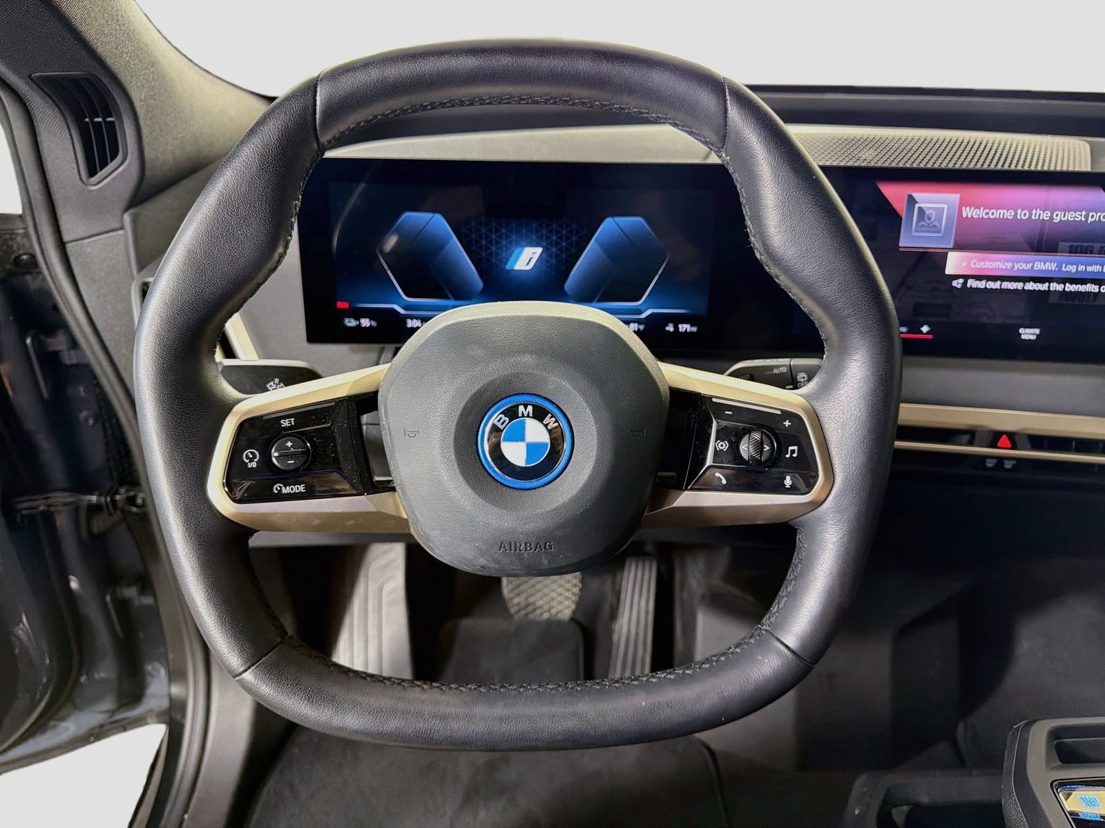 Certified 2023 BMW iX M60 w/ Executive Package AWD/4WD image 13