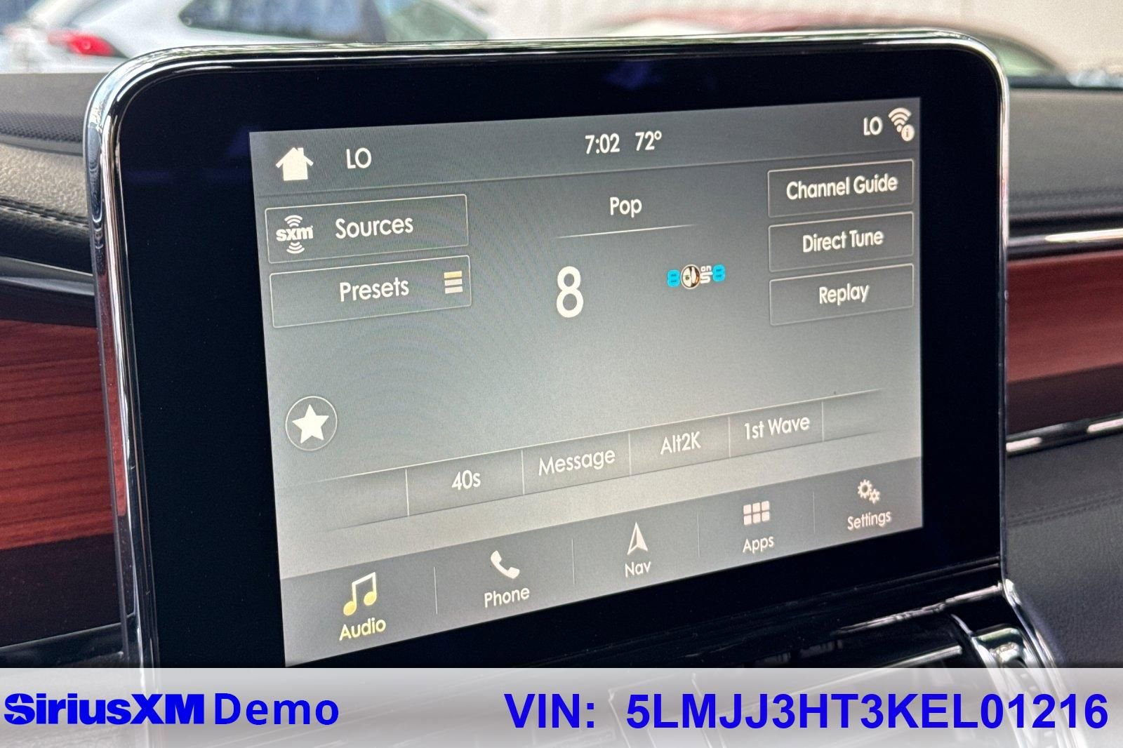 Used 2019 Lincoln Navigator L Select image 28