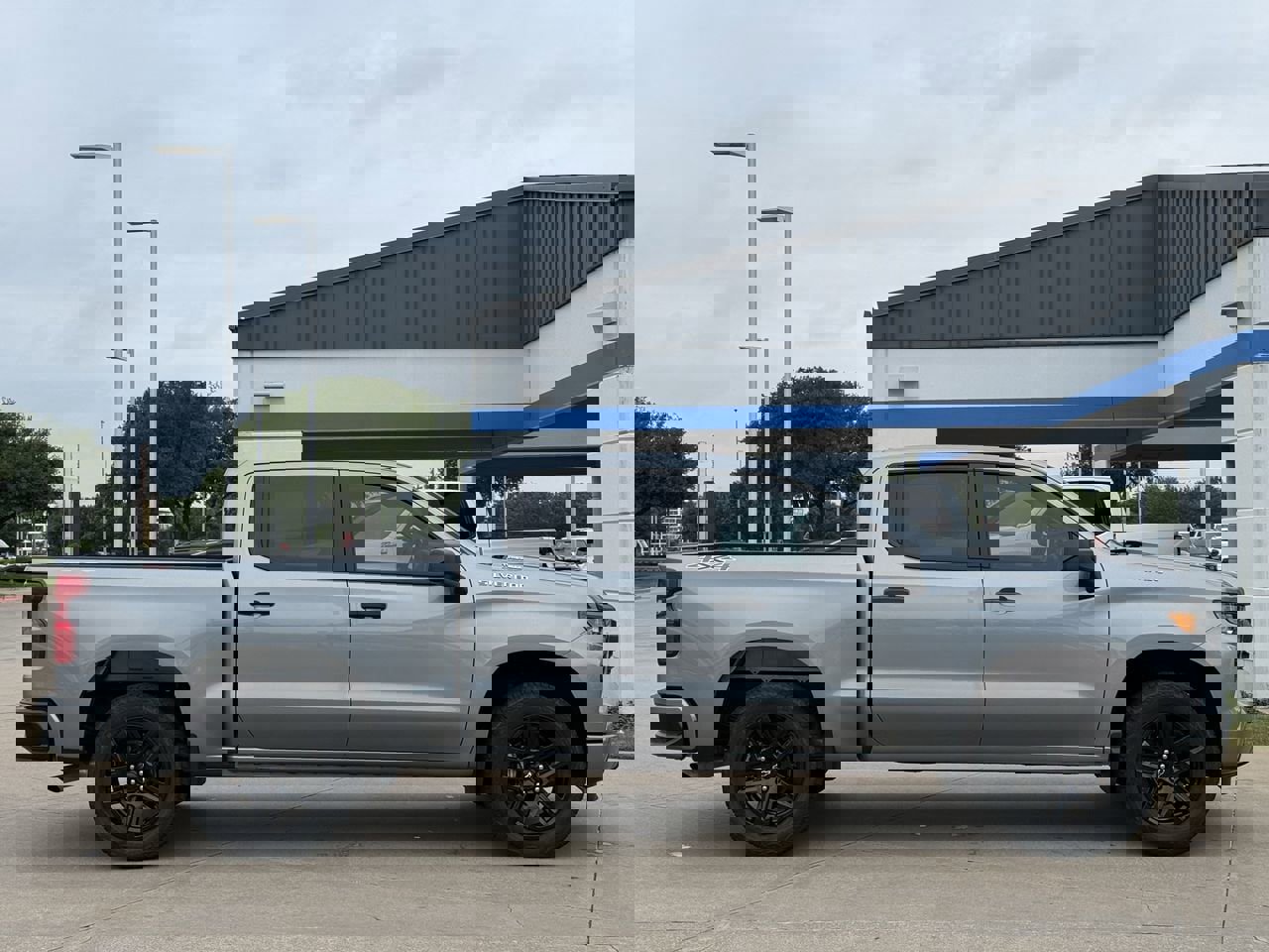 New 2026 Chevrolet Silverado 1500 Custom AWD/4WD image 3