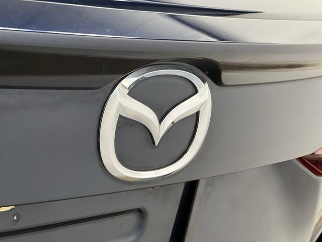 Used 2016 MAZDA MAZDA3 i Touring w/ Popular Equipment Package image 27