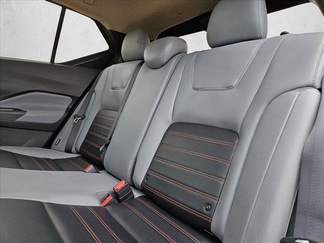 Used 2023 Nissan Kicks SR w/ SR Premium Package image 17