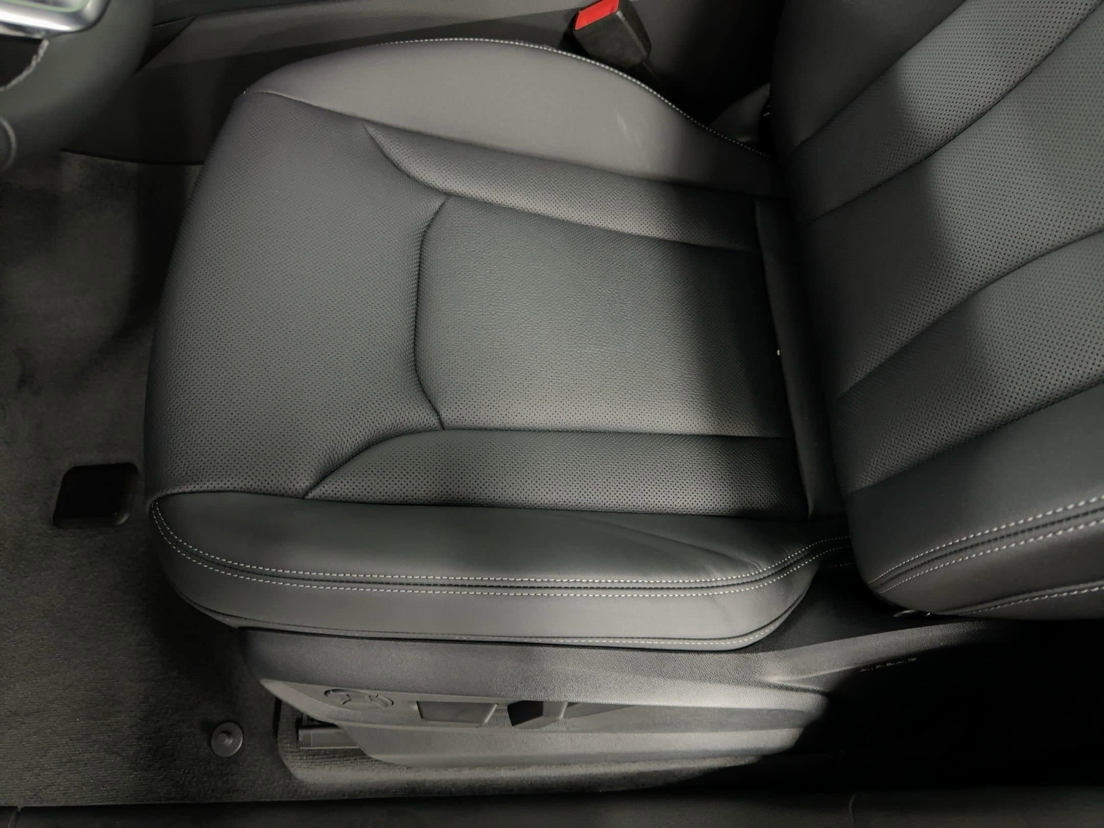 New 2026 Audi Q7 3.0T Premium Plus AWD/4WD image 14