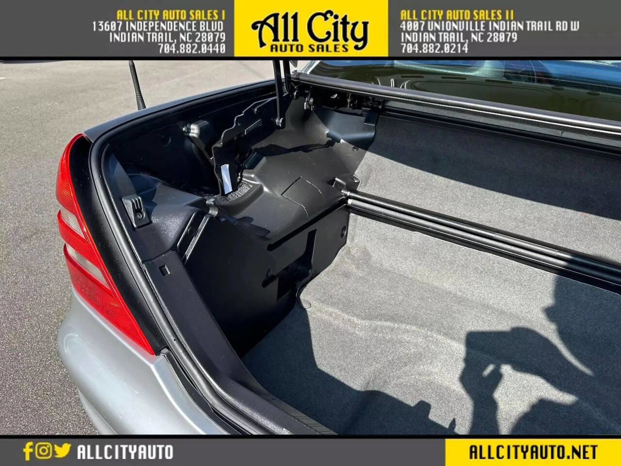 Used 1999 Mercedes-Benz SLK 230 image 19