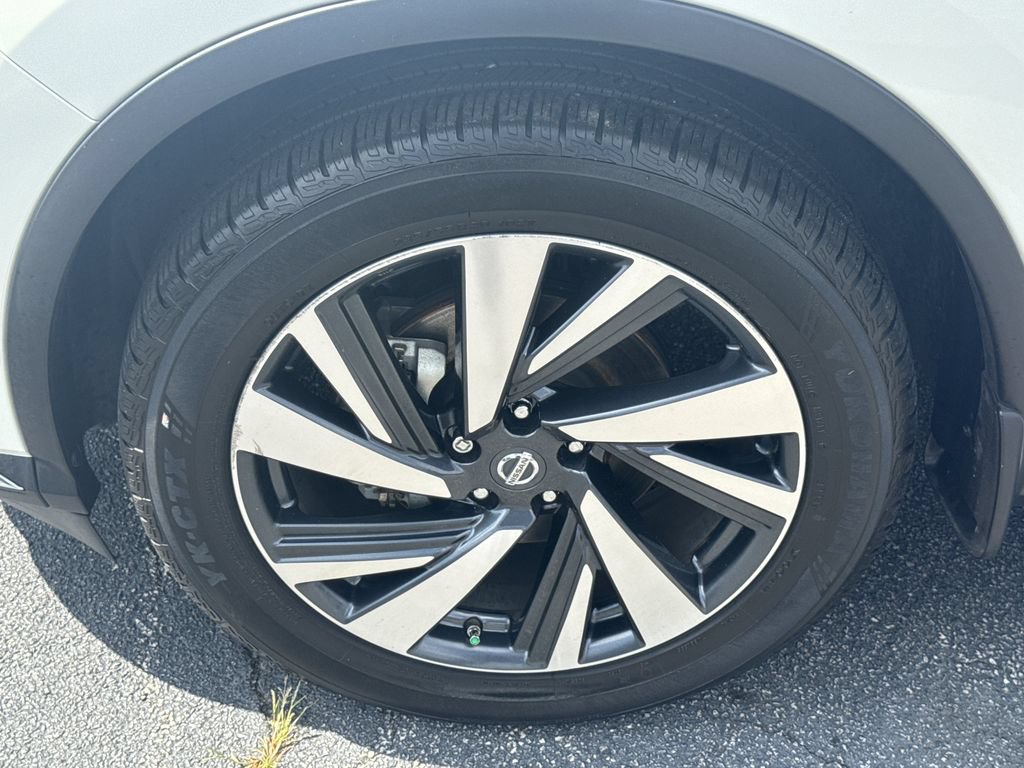 Used 2018 Nissan Murano Platinum w/ Cargo Package FWD image 11