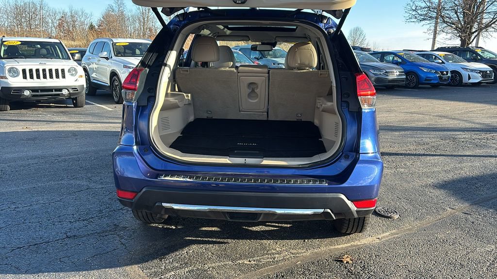 Used 2018 Nissan Rogue SL w/ Premium Package image 33