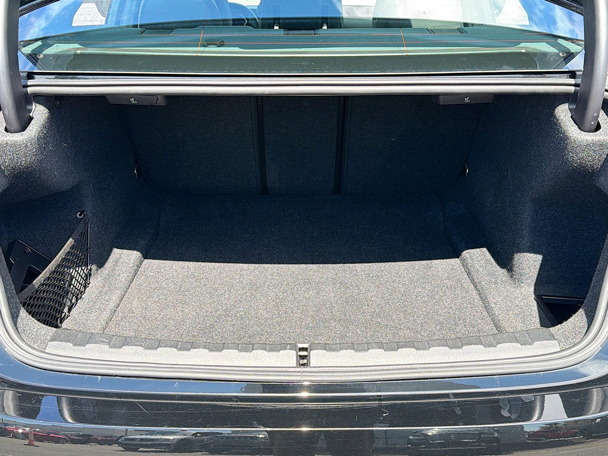 Used 2025 BMW 330i Sedan image 12