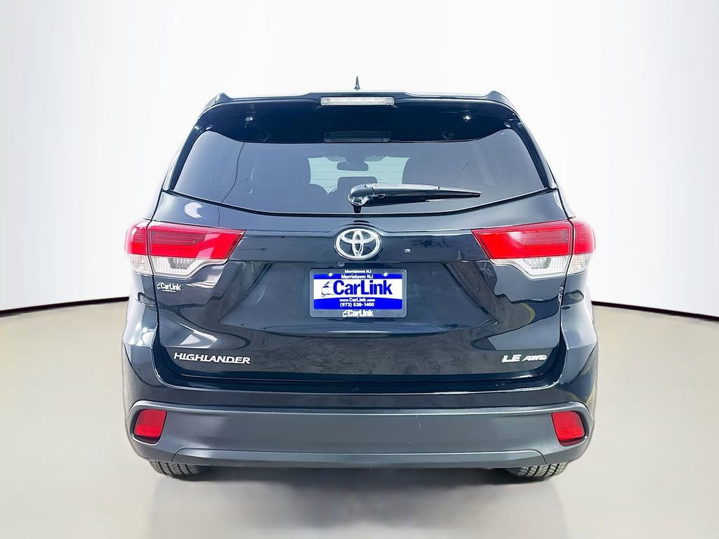 Used 2019 Toyota Highlander Plus AWD/4WD image 7