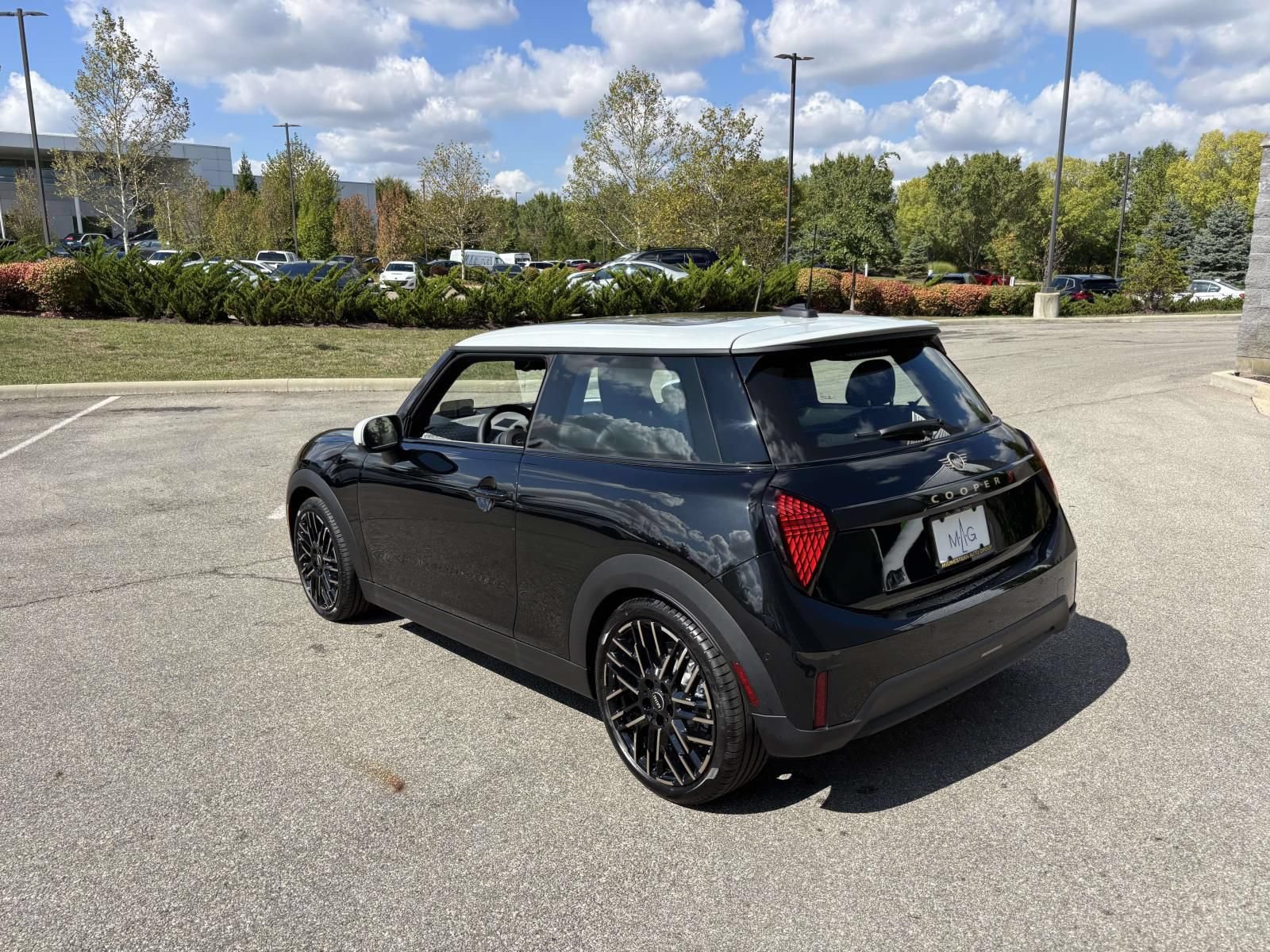 New 2026 MINI Cooper S FWD image 5
