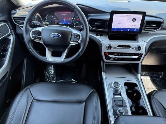 Certified 2024 Ford Explorer XLT w/ Equipment Group 202A image 8