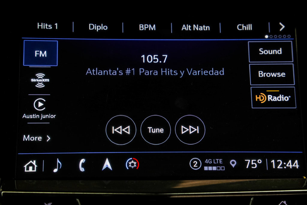 Used 2023 Cadillac XT6 Premium Luxury w/ Technology Package FWD image 33
