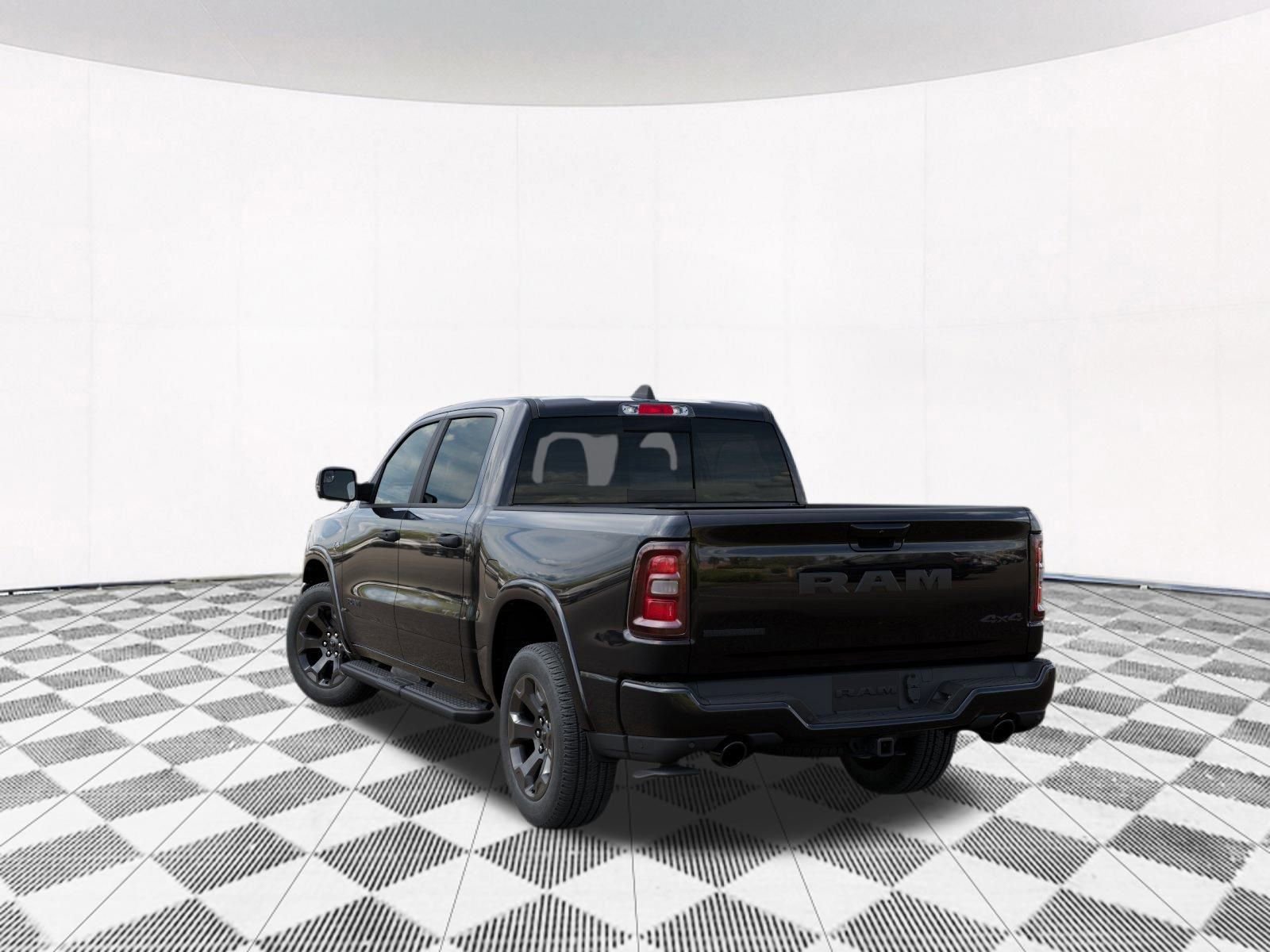 New 2026 RAM 1500 4x4 Crew Cab image 4