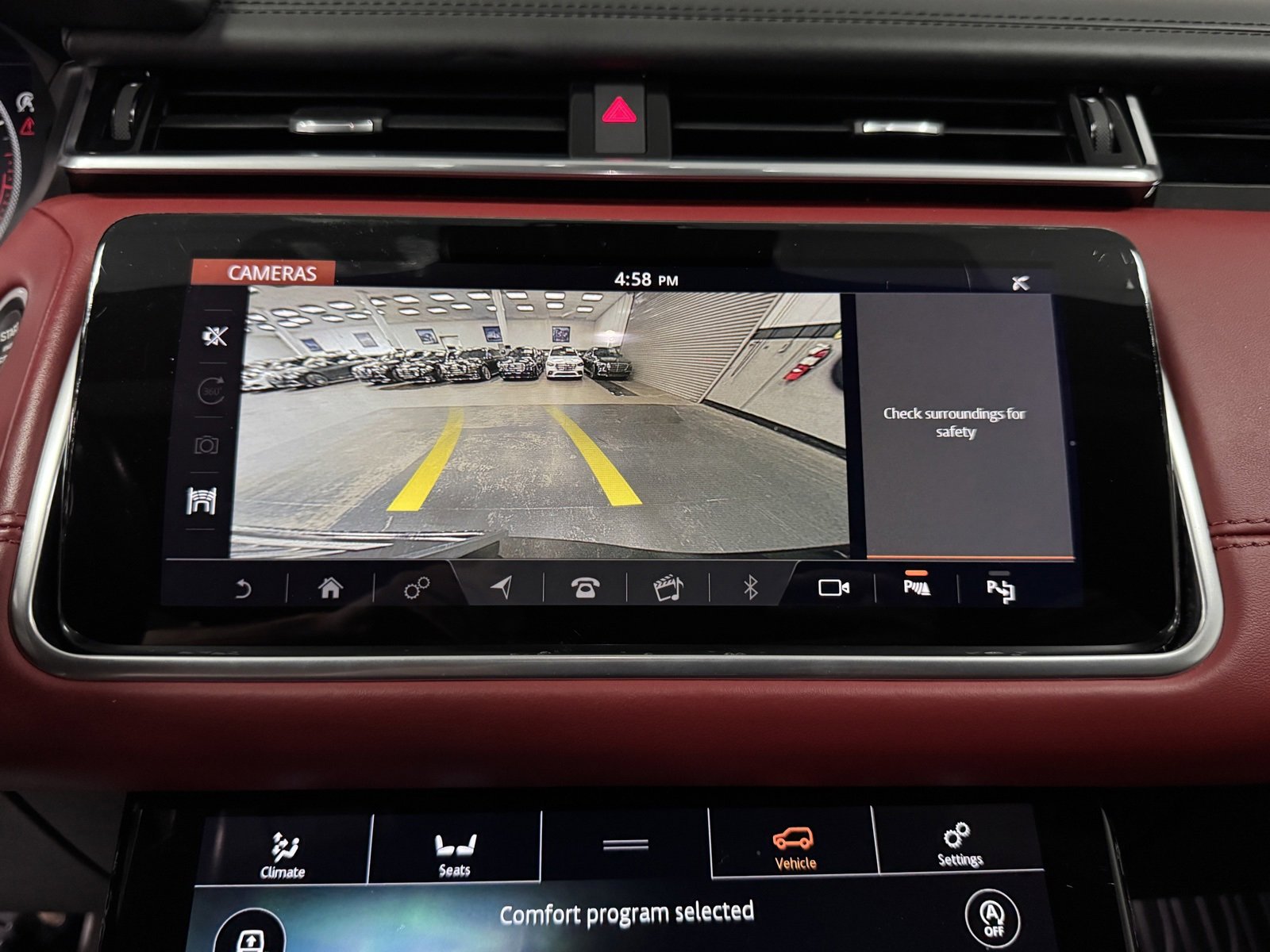 Used 2020 Land Rover Range Rover Velar SV Autobiography Dynamic image 32