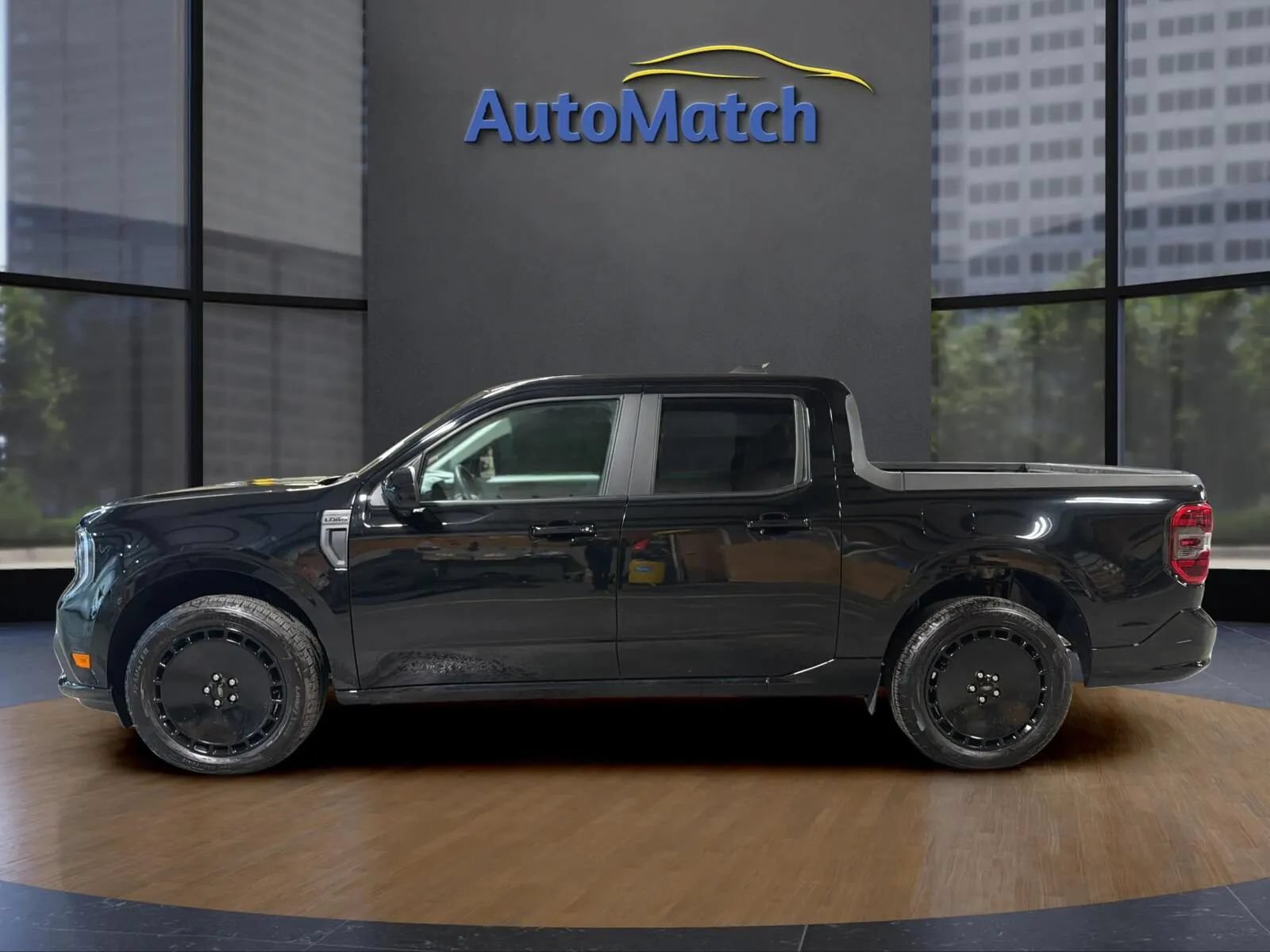 Used 2025 Ford Maverick Lobo AWD/4WD image 7