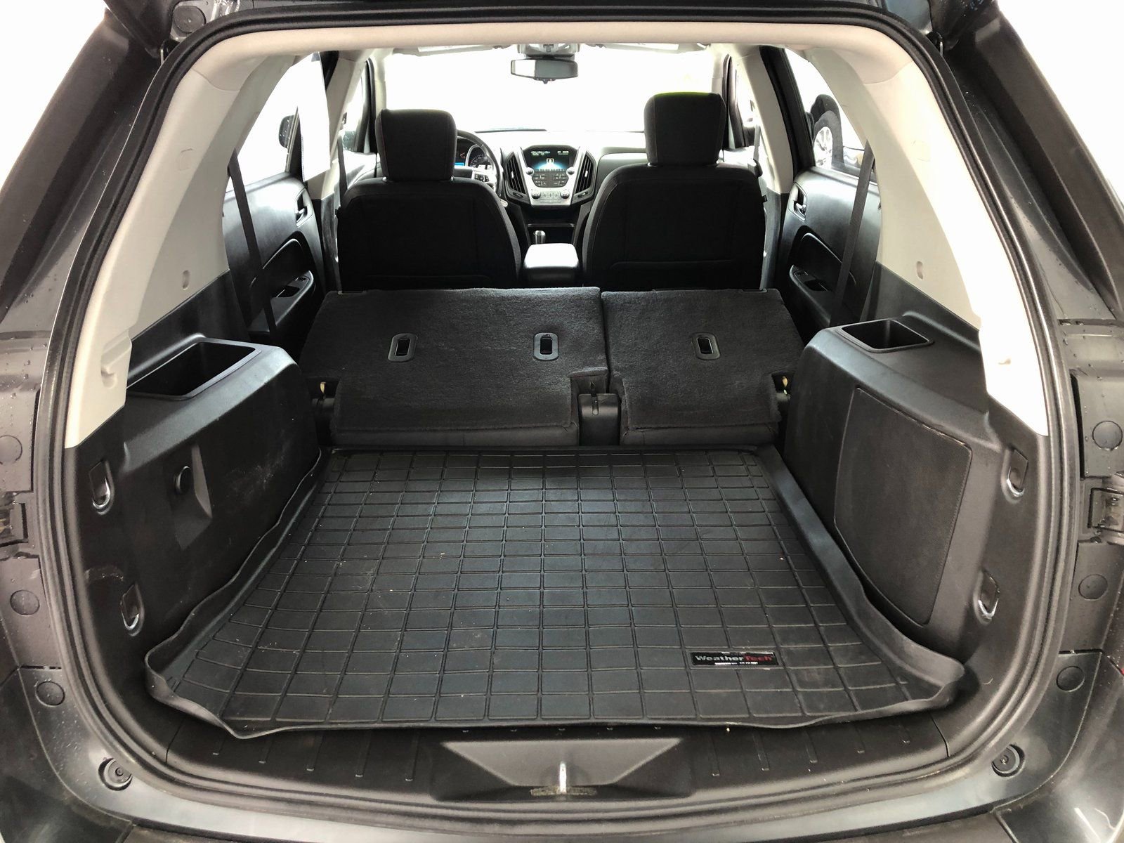 Used 2017 Chevrolet Equinox LT w/ Convenience Package image 9