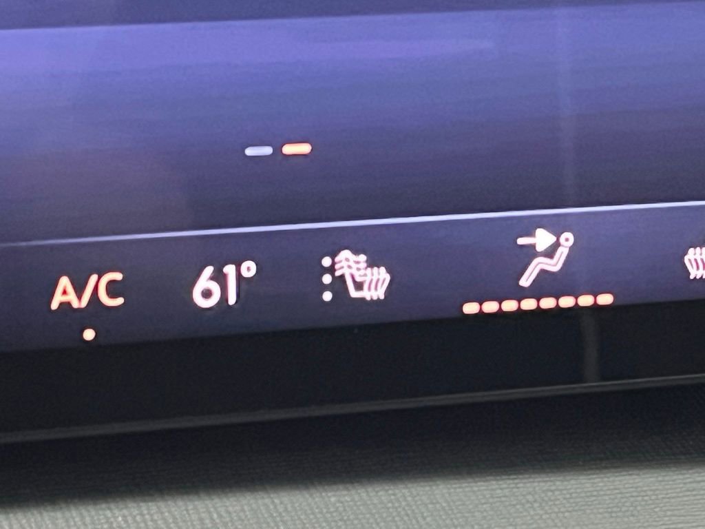 New 2026 Buick Enclave Sport Touring w/ Power Package image 5