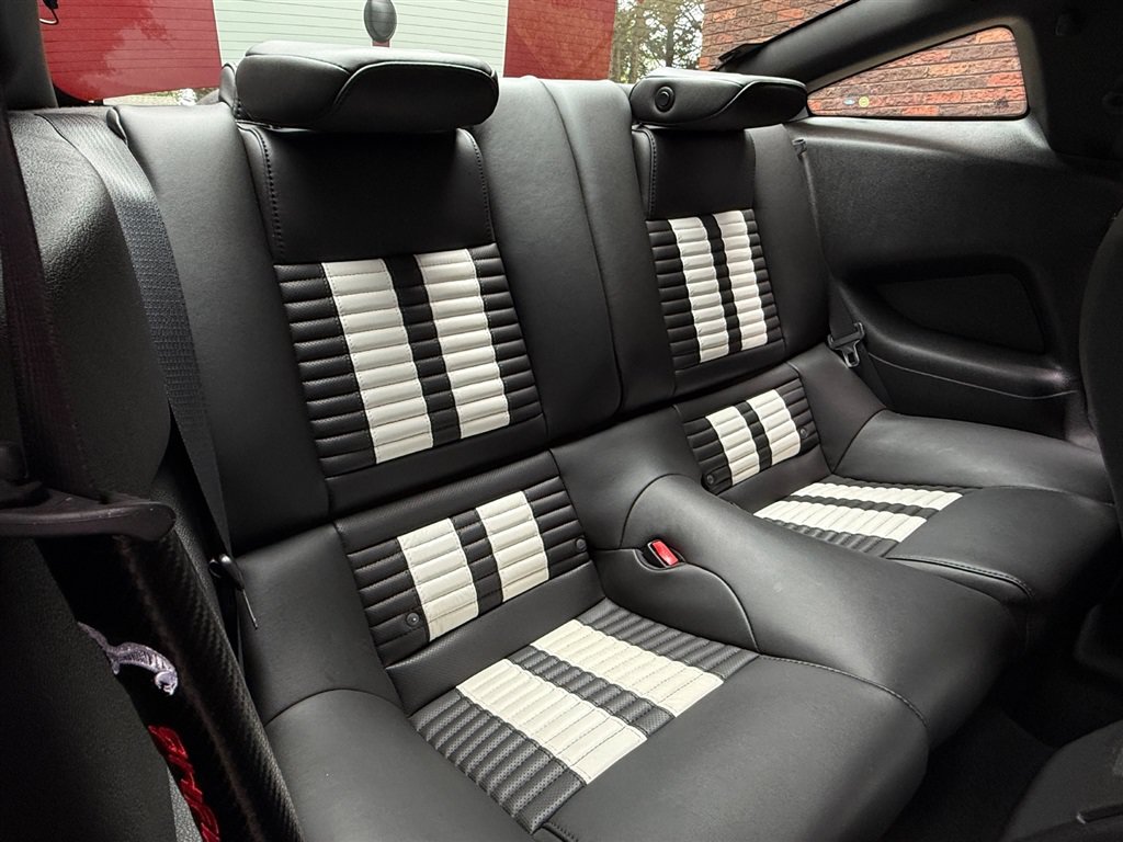 Used 2013 Ford Mustang Shelby GT500 RWD image 55