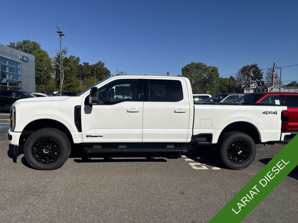 New 2026 Ford F350 Lariat w/ Black Appearance Package image 31