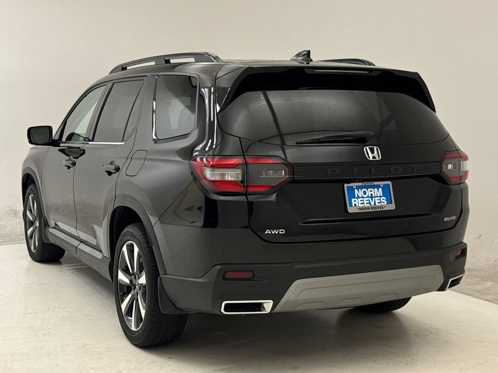 Certified 2024 Honda Pilot Elite image 7