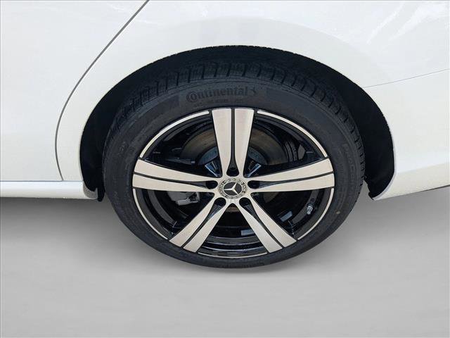 New 2026 Mercedes-Benz C 300 4MATIC Sedan image 9