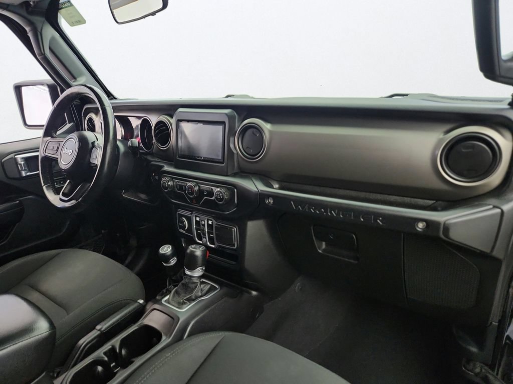 Used 2018 Jeep Wrangler Unlimited Sport S AWD/4WD image 21