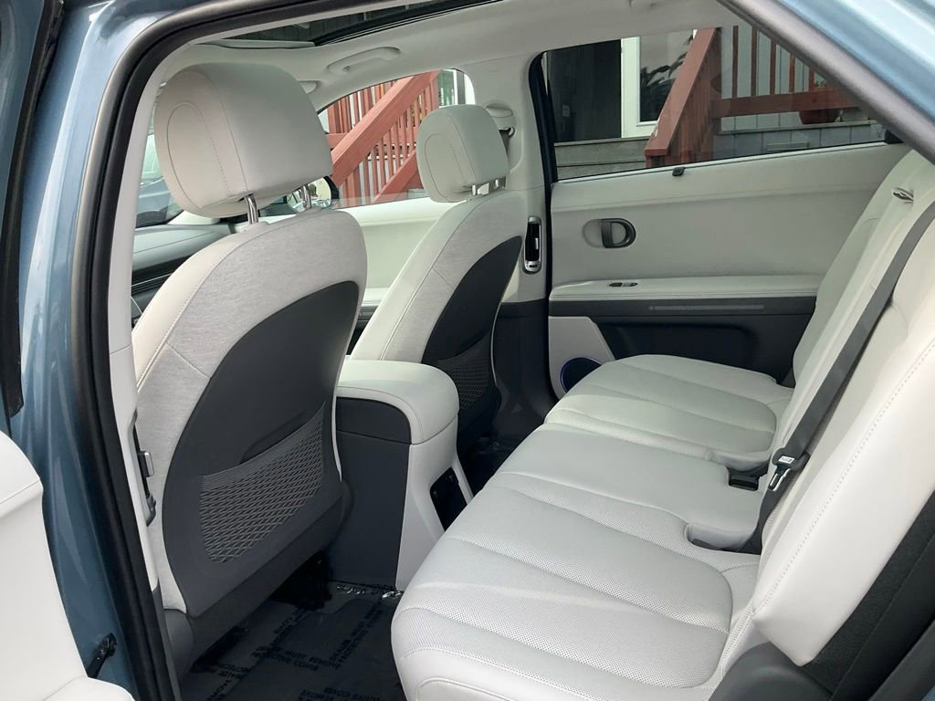 Used 2025 Hyundai Ioniq 5 Limited image 27