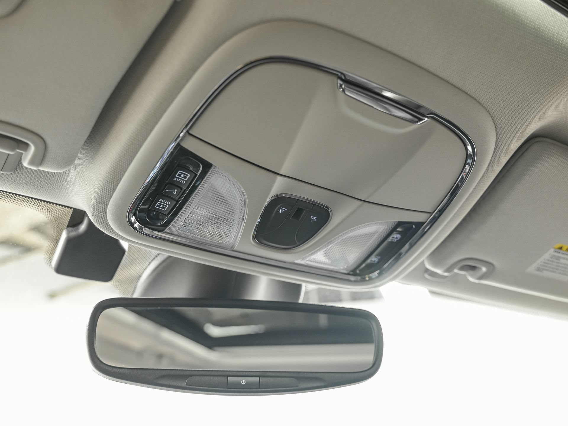 Used 2021 Jeep Cherokee Limited AWD/4WD image 25