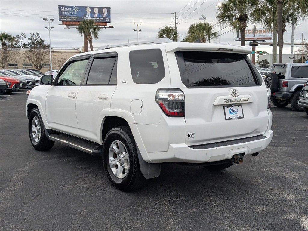 Used 2017 Toyota 4Runner SR5 image 8