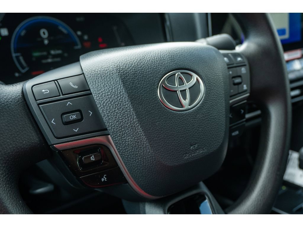 New 2026 Toyota Camry LE FWD image 30