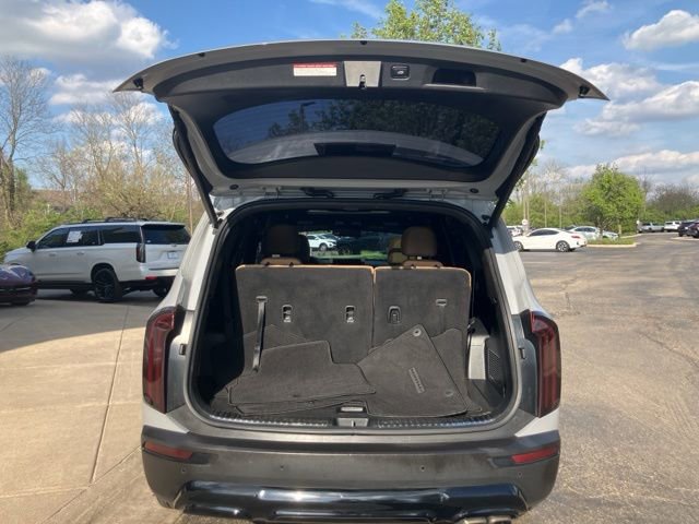 Used 2022 Kia Telluride SX w/ Nightfall Edition Package image 46