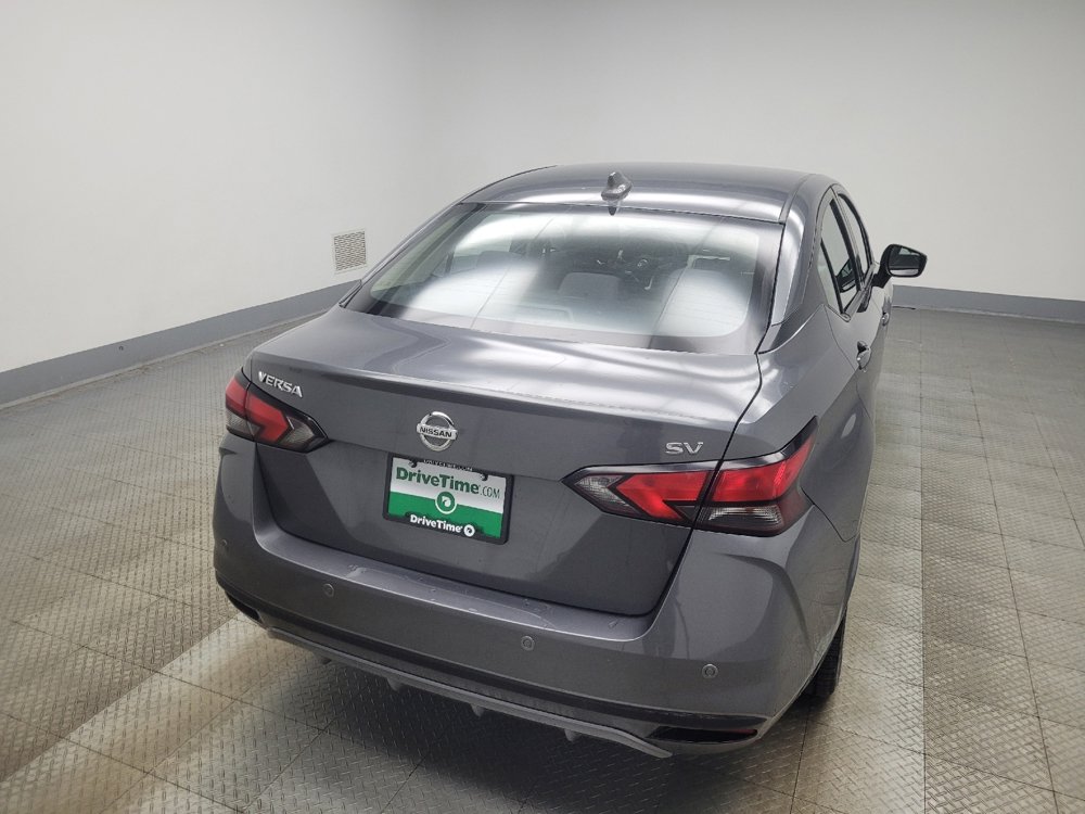 Used 2021 Nissan Versa SV image 7