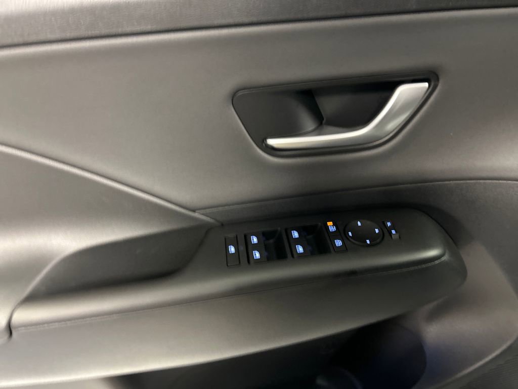 New 2026 Hyundai Kona SEL Premium image 12