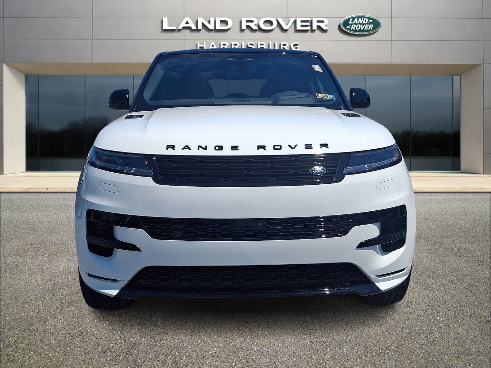 New 2026 Land Rover Range Rover Sport Dynamic SE AWD/4WD image 2