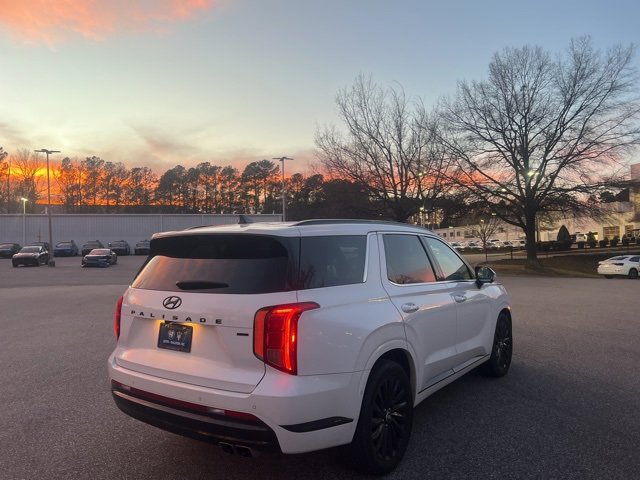 Used 2024 Hyundai Palisade Calligraphy image 5