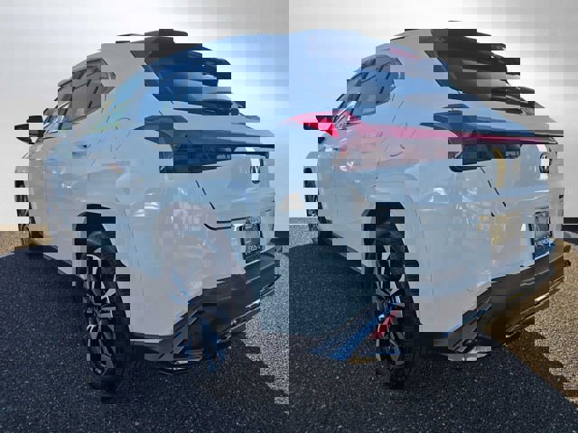 Certified 2025 Lexus UX 300h FWD image 5