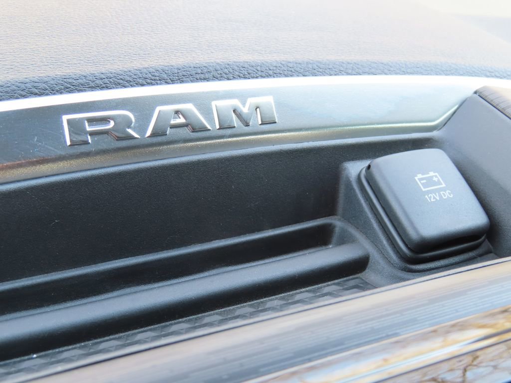 Certified 2024 RAM 1500 Laramie AWD/4WD image 13