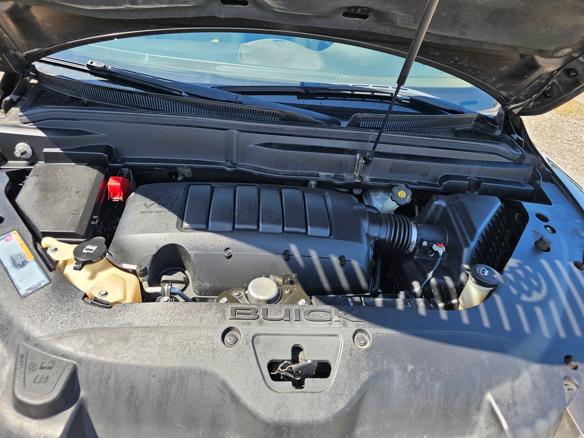 Used 2012 Buick Enclave Leather FWD image 3