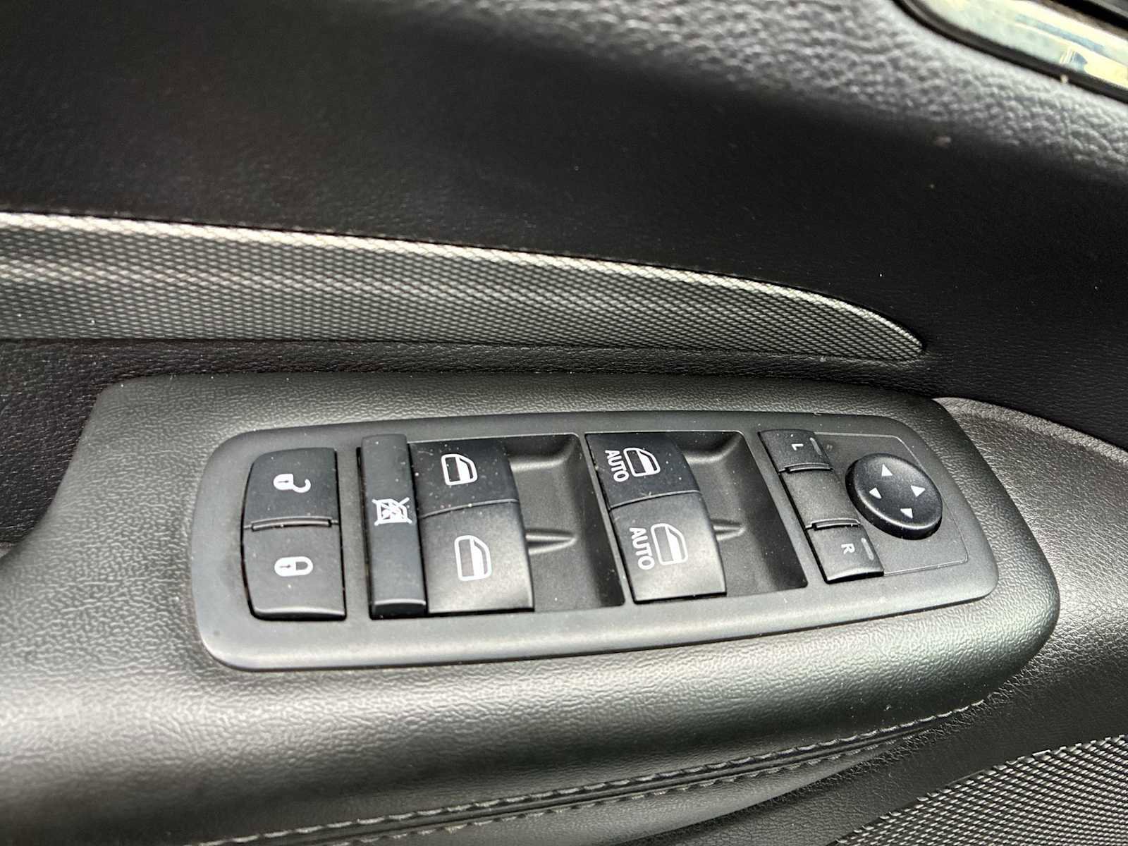 Used 2018 Dodge Durango GT image 15