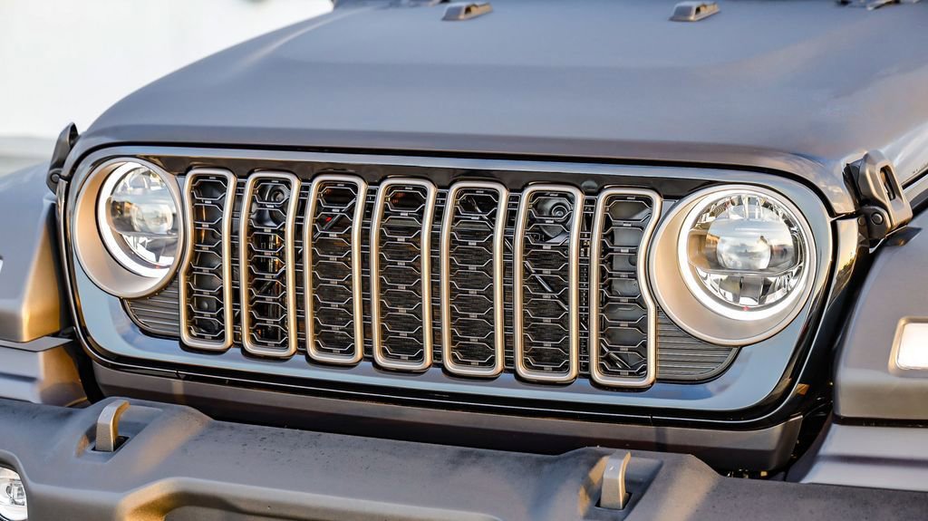 New 2026 Jeep Wrangler Unlimited Sport AWD/4WD image 6