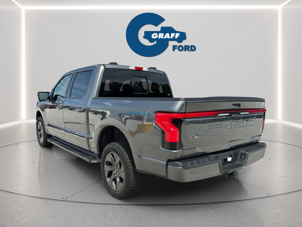 Used 2022 Ford F150 Lightning Lariat AWD/4WD image 5
