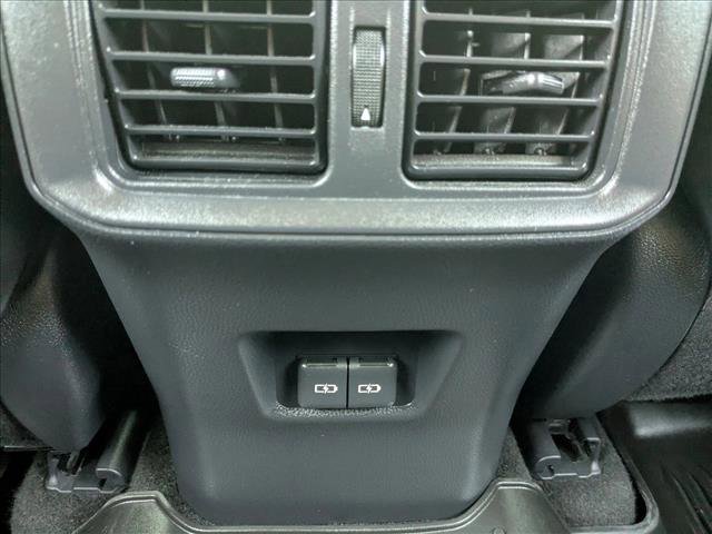 Used 2022 Toyota RAV4 XLE Premium image 18