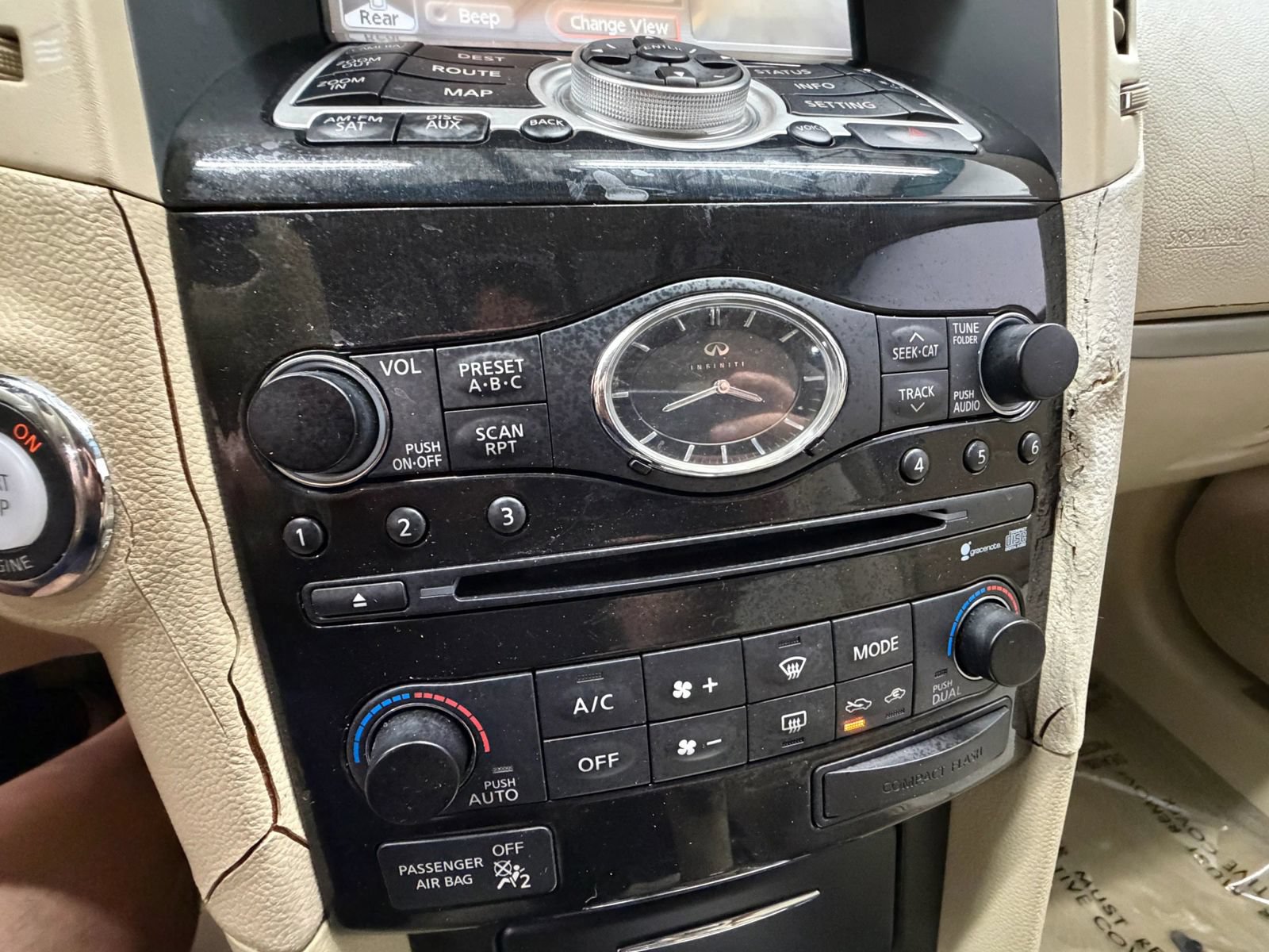 Used 2009 INFINITI FX35 2WD w/ Navigation Pkg image 30