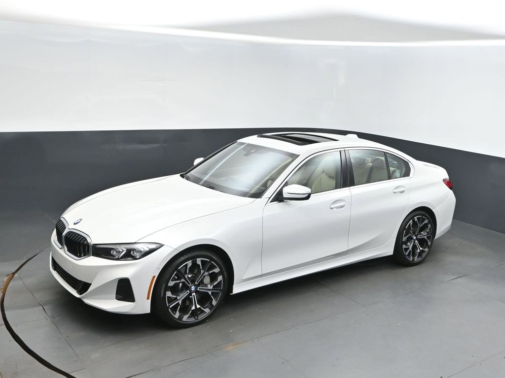 Certified 2025 BMW 330i Sedan w/ Premium Package image 31