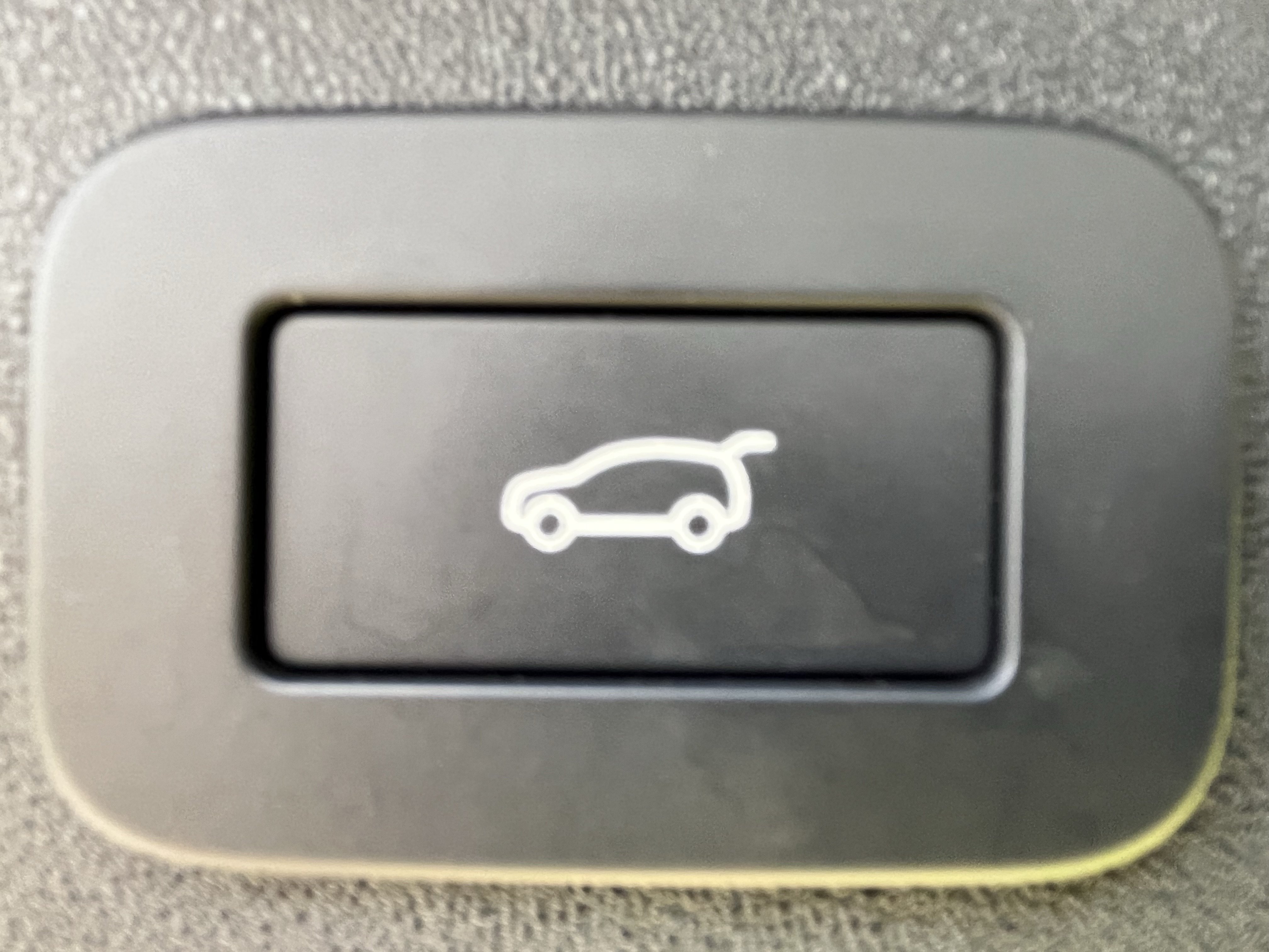 Certified 2025 Land Rover Discovery Sport S AWD/4WD image 40