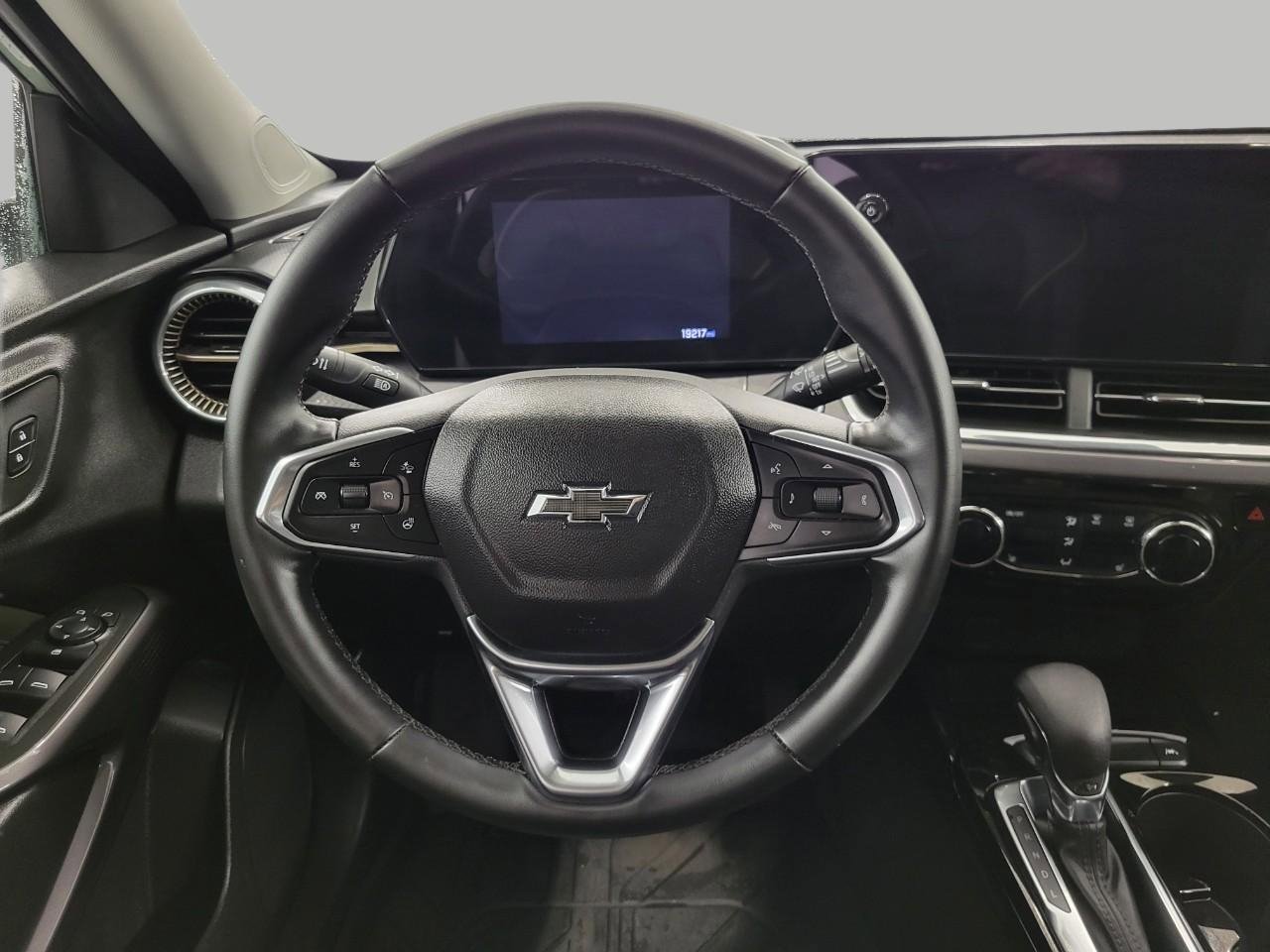 Certified 2024 Chevrolet Trax ACTIV w/ Driver Confidence Package image 5