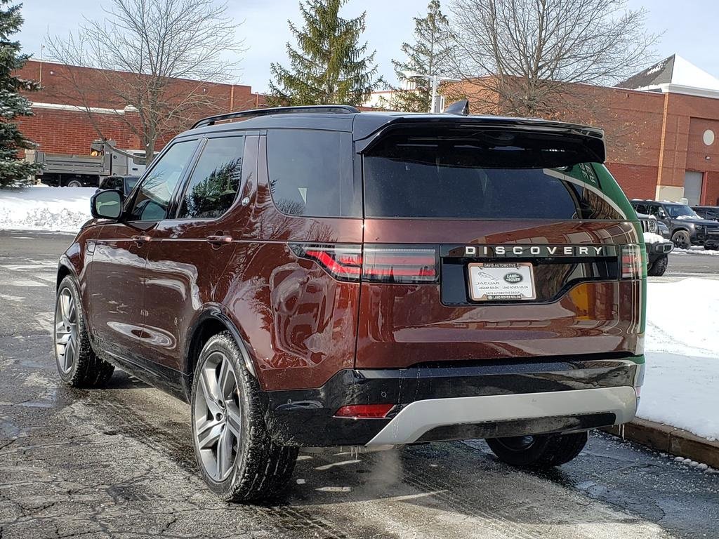 New 2026 Land Rover Discovery Limited Edition image 7